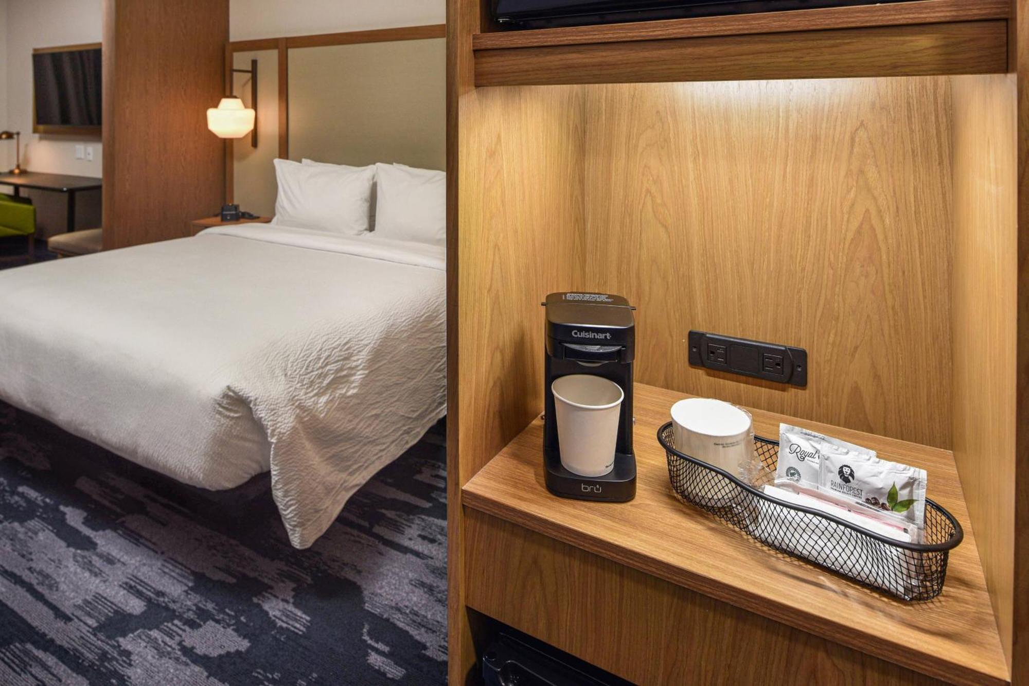 Fairfield Inn & Suites By Marriott Менифи Экстерьер фото